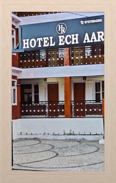 hotel ech aar kargil