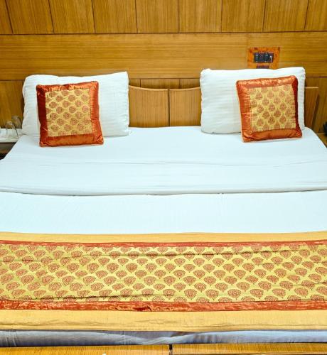 hotel ech aar kargil
