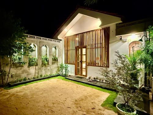 sand castle villa