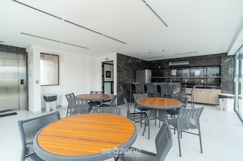 studio in condo with pool in intermares unt0403