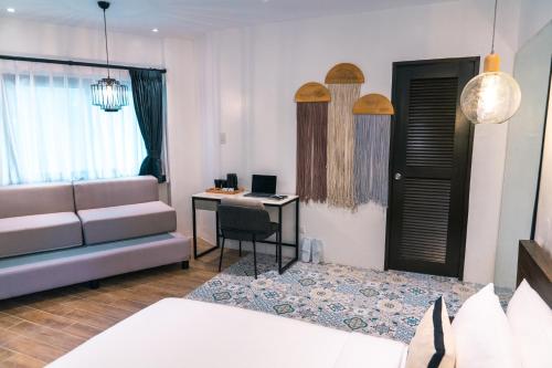 J Boutique El Nido Managed By H Hospital,,2 star