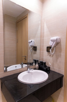 leono coast hotel phu quoc