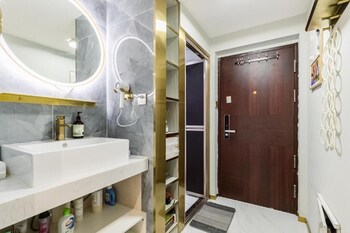 shanghai stylish loft with 2b