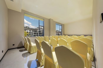 fengyin tianjiao cinema hotel