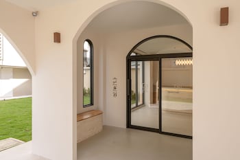 taupe hotel