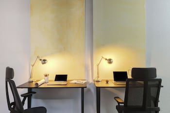 solo society hybrid hotel vilnius