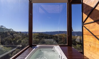 romantic cabin with amazing view vst002