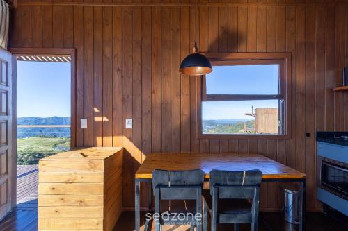 romantic cabin with amazing view vst002
