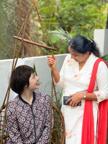 little chandhana guest house