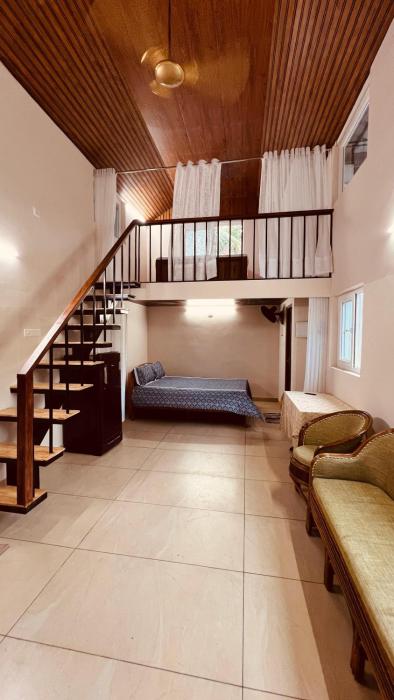 little chandhana guest house
