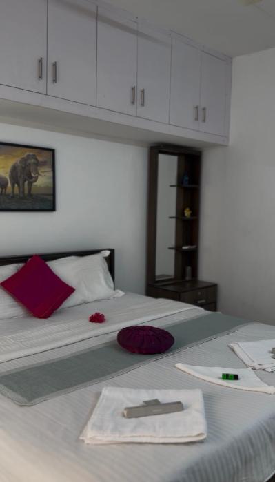 little chandhana guest house