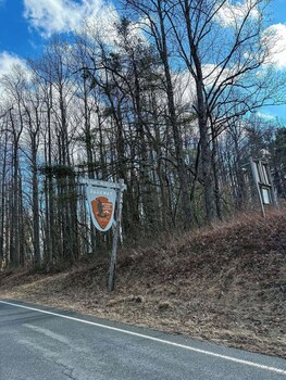 Blue Ridge Mountain Inn,,2 star