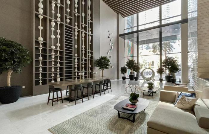 spacious 2bhk boulevard heights