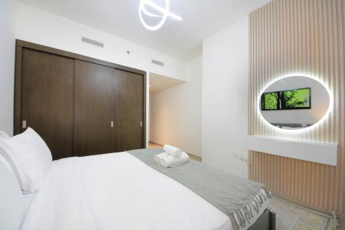spacious 2bhk boulevard heights