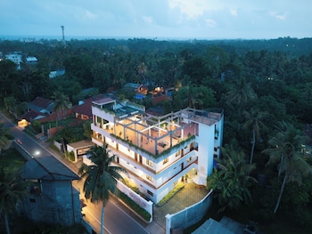 luminara sky lounge