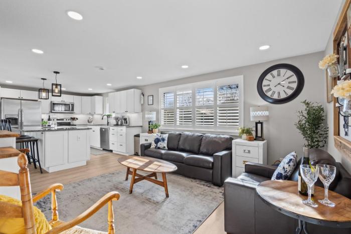 berthoud basecamp private hot tub and backyard oasis