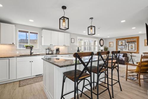 berthoud basecamp private hot tub and backyard oasis