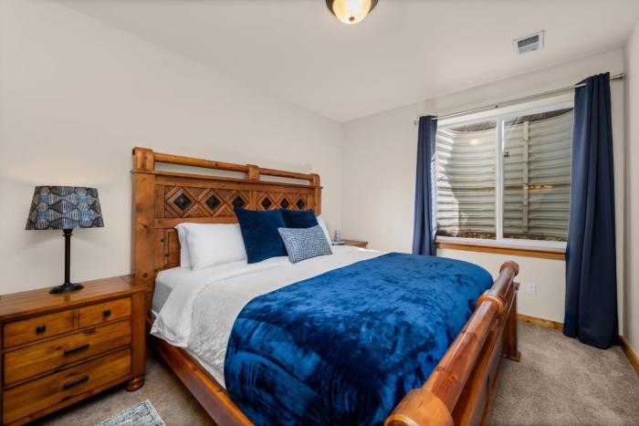 cabin style group retreat near rmnp lakes and golf