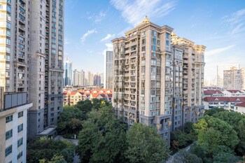 tyms high serviced residence gubei international