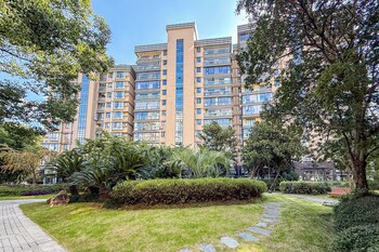 tyms high serviced residence gubei international