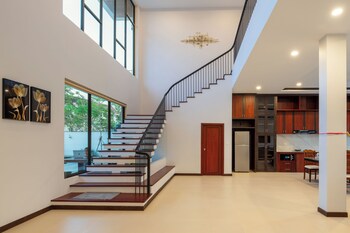 blanc smith private villa