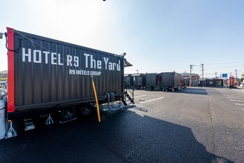 hotel r9 the yard tachiarai