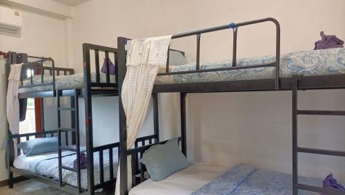 lucky pai resort and hostel