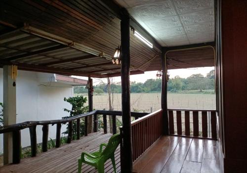 lucky pai resort and hostel