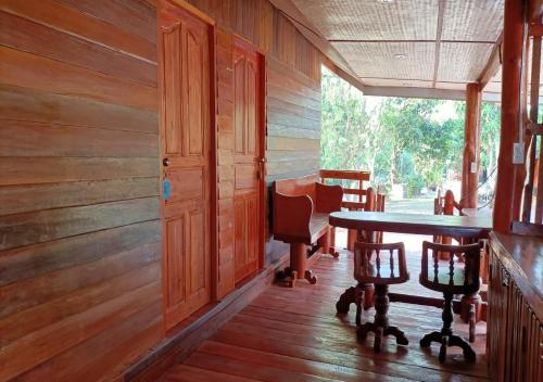 lucky pai resort and hostel