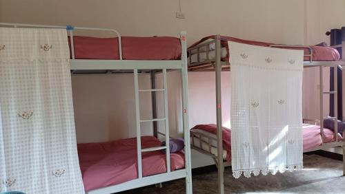 lucky pai resort and hostel