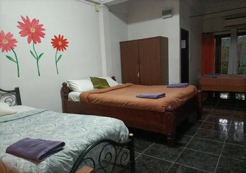 lucky pai resort and hostel