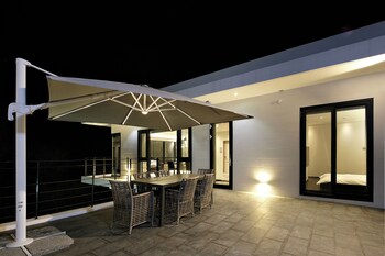 bebridge pool villa resort