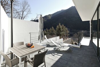 bebridge pool villa resort