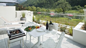 bebridge pool villa resort