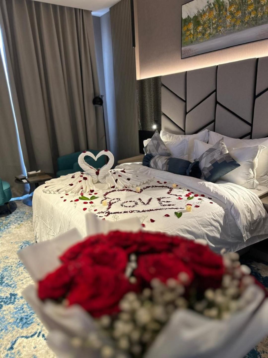 taj lives hotel