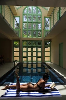 Allude Villa Weligama,,3 star