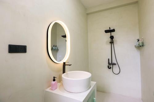 allude villa weligama
