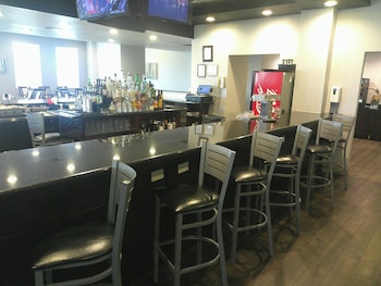 hometowne studios by red roof leesburg