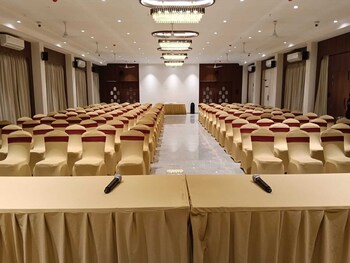 hotel raas vrindavan