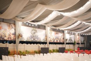 everest inn chakan