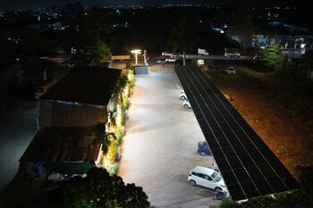 everest inn chakan