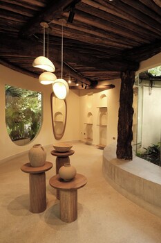 isla clara hotel
