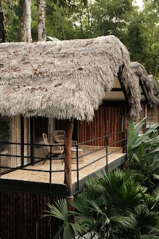 isla clara hotel