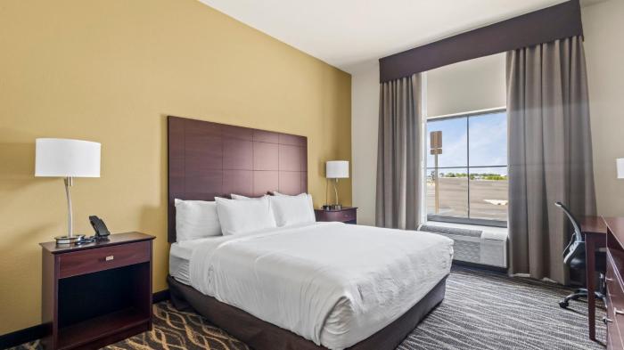 cobblestone hotel and suites bay minette