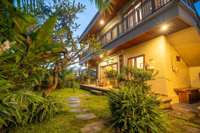 aris villa ubud