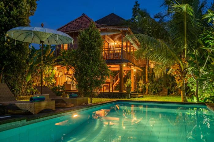 aris villa ubud
