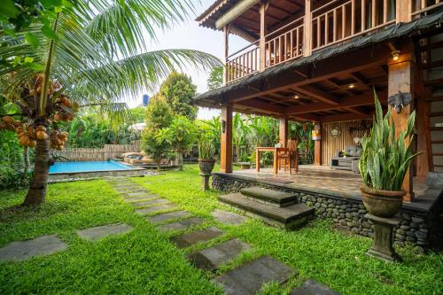 aris villa ubud