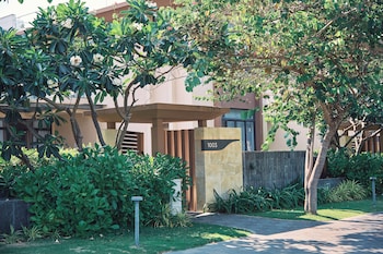 sunrise pool villa cam ranh