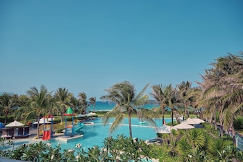 sunrise pool villa cam ranh