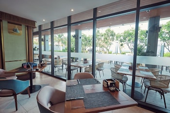 sunrise pool villa cam ranh
